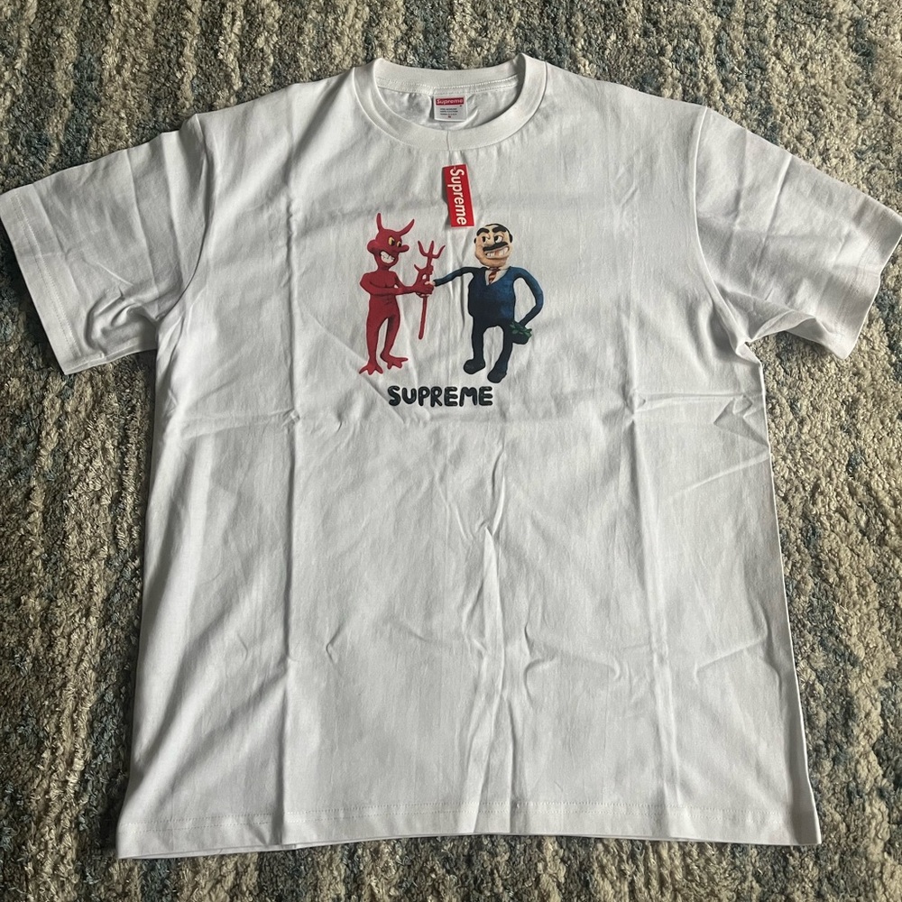 Supreme Business Tee
